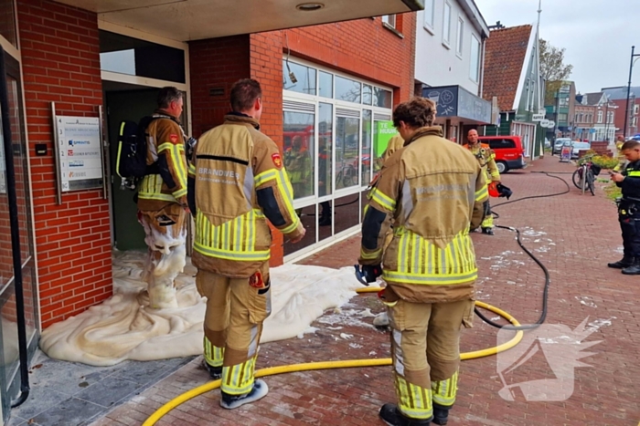 Brand tijdens werkzaamheden in bedrijfsgebouw