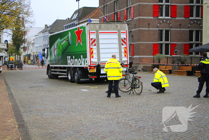 Meisje ernstig gewond bij aanrijding, traumateam opgeroepen