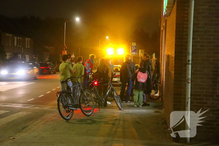 Voetganger op trottoir aangereden door fietser