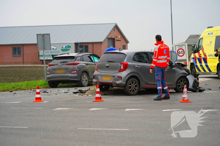 Ravage en drie gewonden bij aanrijding op beruchte kruising