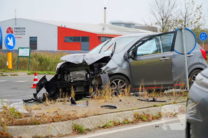 Ravage en drie gewonden bij aanrijding op beruchte kruising