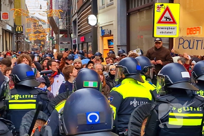 Politie grijpt in bij verboden demonstratie