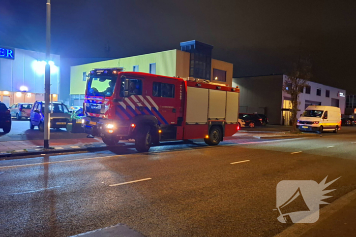 Brandweer onderzoekt gaslucht bij partycentrum