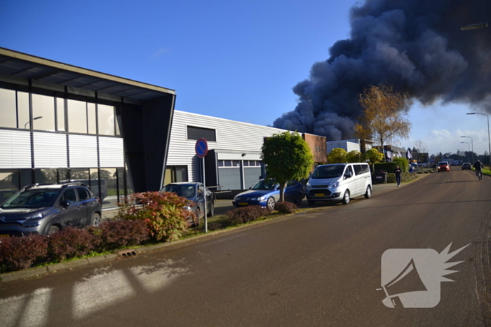 Hulpdiensten groots ingezet voor brand