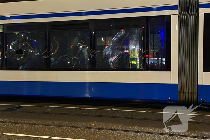 Tram in brand gestoken bij rellen