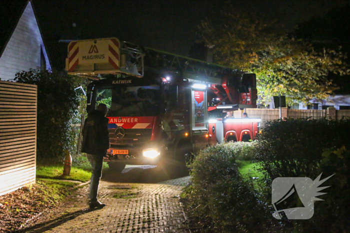 Brand in schoorsteen van woning op bungalowpark