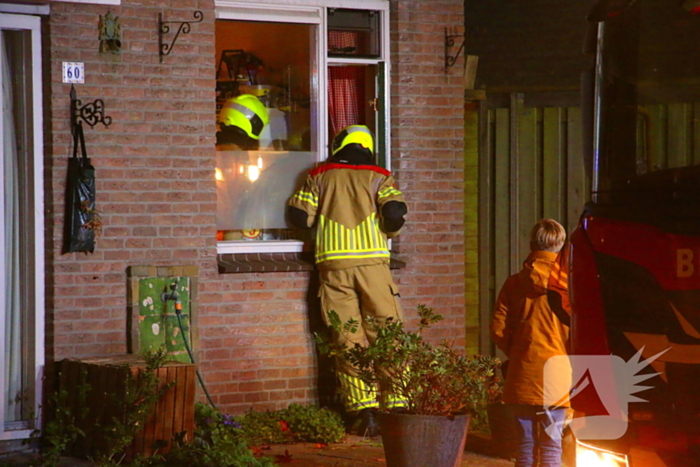 Brandweer controleert woning na mogelijke brand