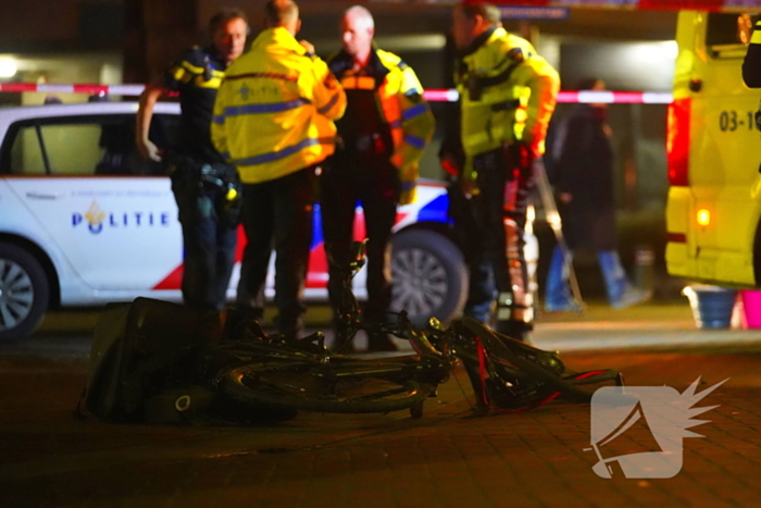 Fietser gewond bij harde botsing met auto