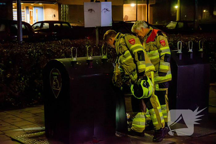 Brand in ondergrondse afvalcontainer