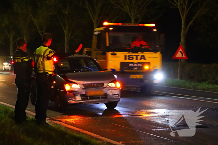 Kop-staartbotsing tussen twee voertuigen