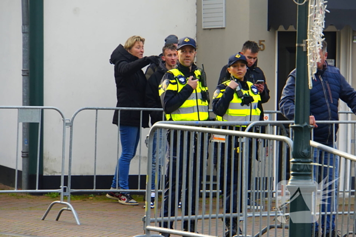 Kick Out Zwarte Piet protesteert bij sinterklaas intocht