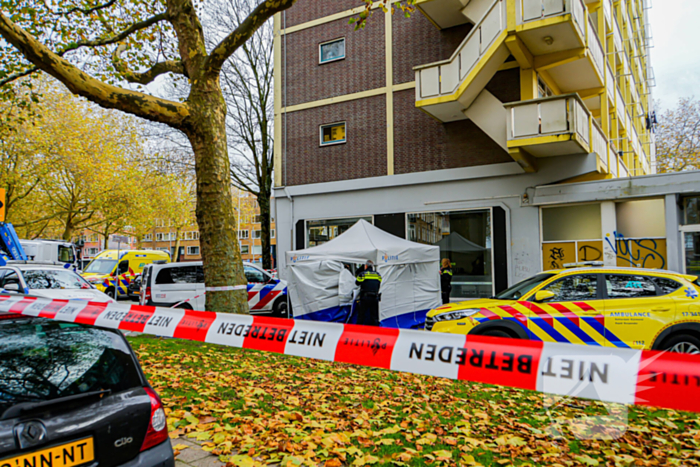 Politie doet onderzoek naar val van hoogte