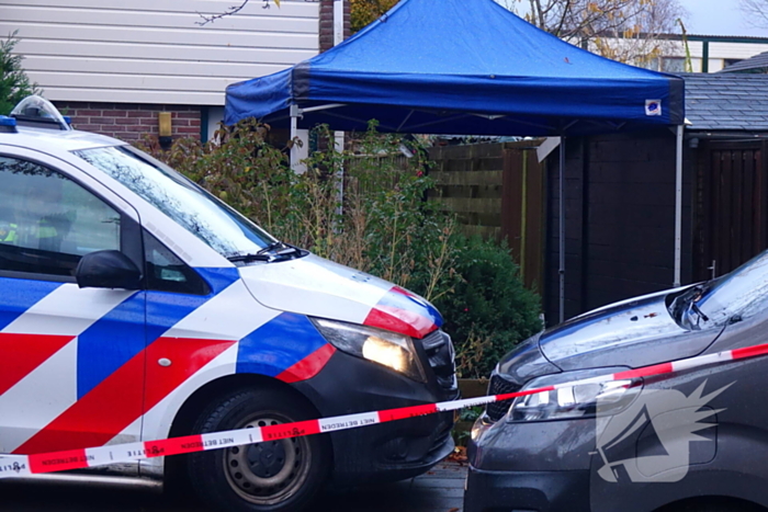 Politie doet onderzoek naar aantreffen overleden persoon