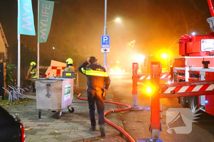 Grote brand in Sports Company, hotel ontruimd