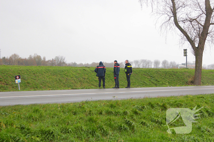 Verdachte vaten aangetroffen in sloot