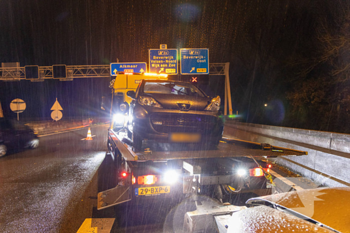 Ongeval met voertuig Rijkswaterstaat tijdens afsluiten