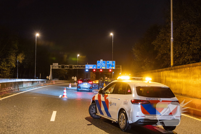 Ongeval met voertuig Rijkswaterstaat tijdens afsluiten