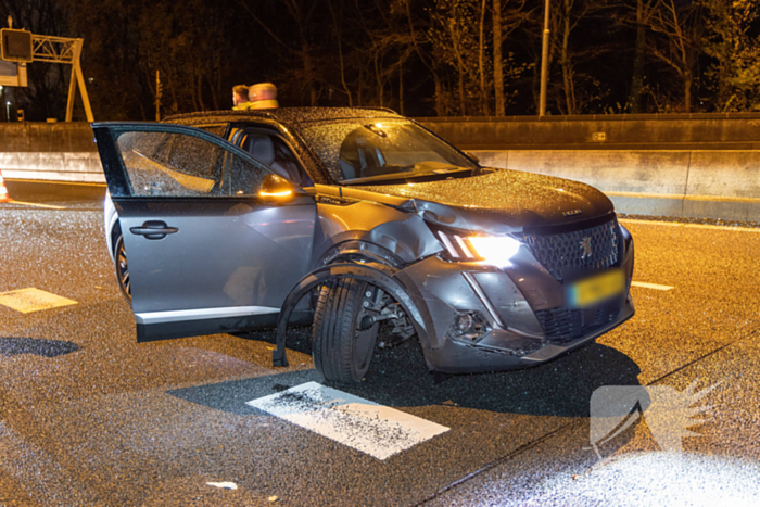 Ongeval met voertuig Rijkswaterstaat tijdens afsluiten