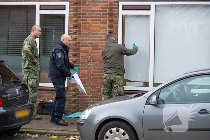 Explosief afgegaan bij woning Explosieven Opruimingsdienst Defensie aanwezig