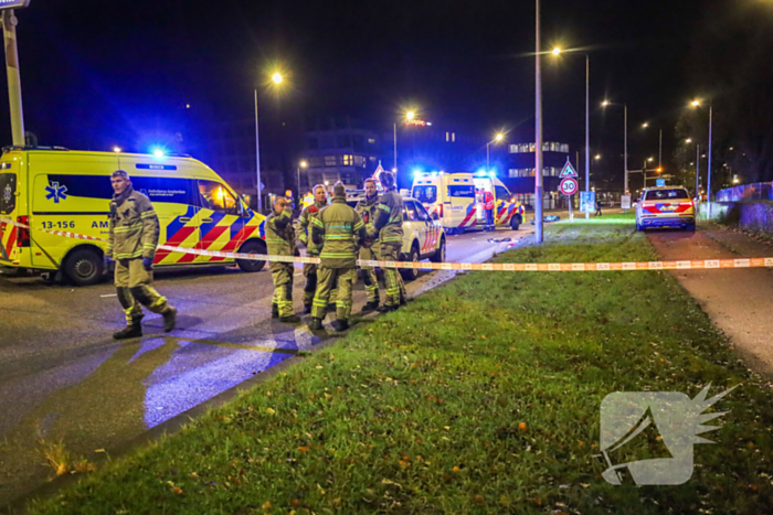 Scooterrijder ernstig gewond bij verkeersongeval