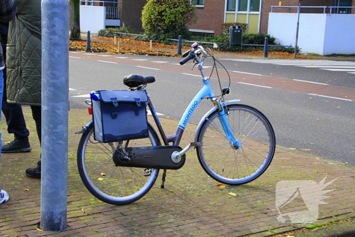 Fietser gewond bij aanrijding op kruispunt