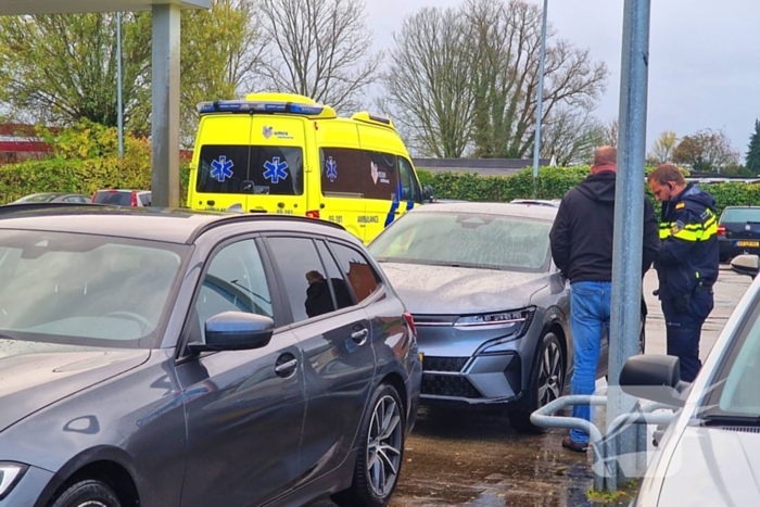 Scootmobieler in botsing met automobilist