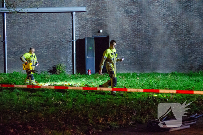 Supermarkt ontruimd en vol rook door brand