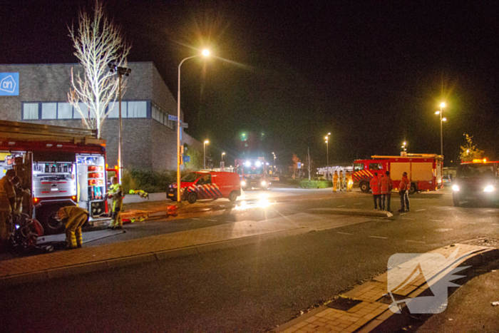 Supermarkt ontruimd en vol rook door brand