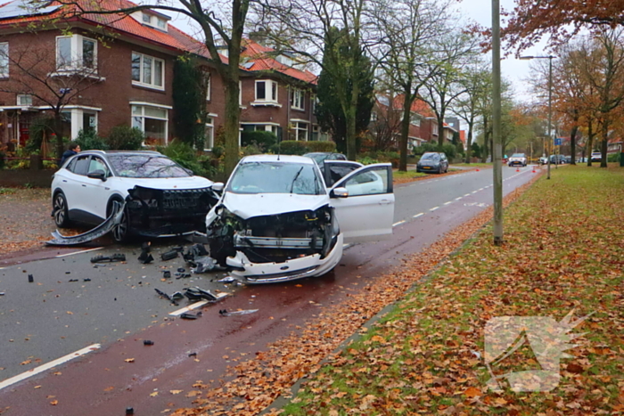 Flinke schade bij ongeval op kruising