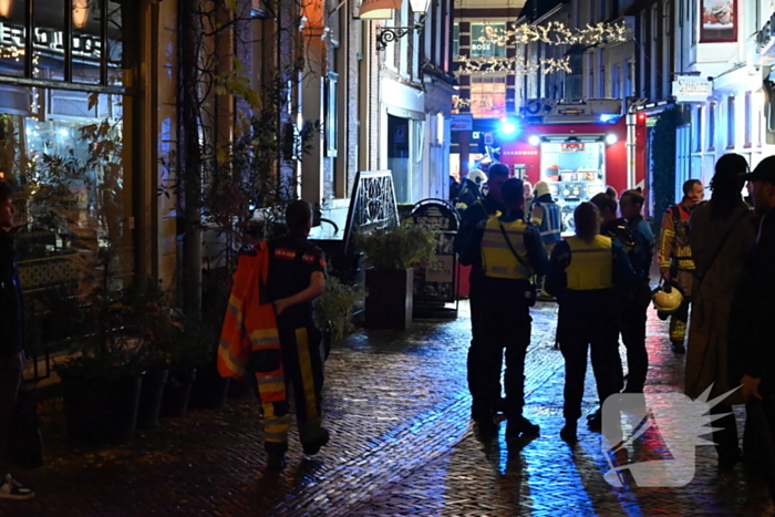 Keukenbrand in hamburgerrestaurant