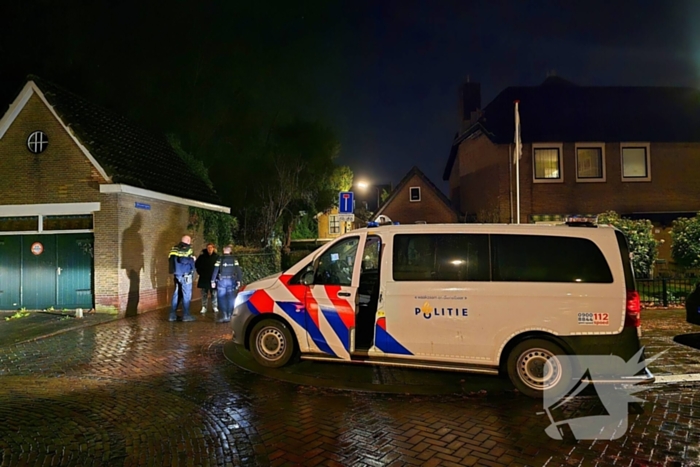 Zoektocht naar verdachte na overval melding