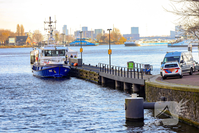 Overleden persoon in water aangetroffen