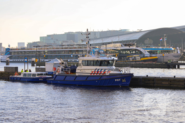 Overleden persoon in water aangetroffen