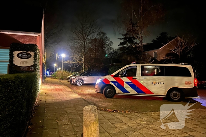 Persoon neergestoken op straat