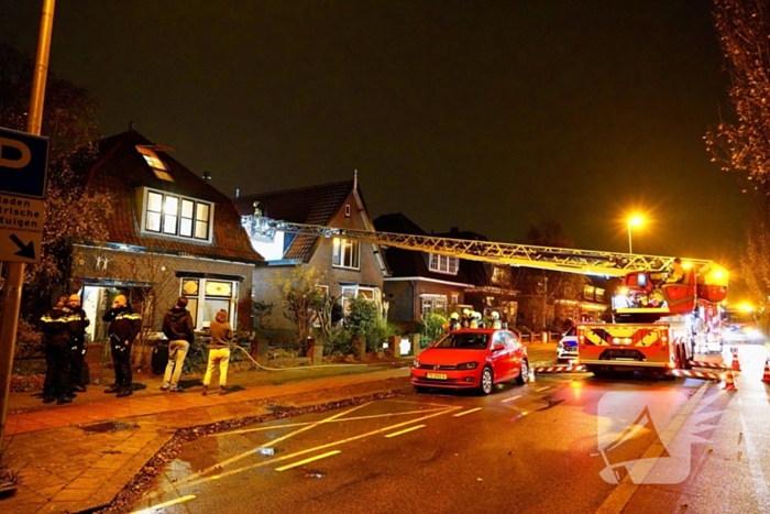 Brandweer druk met brand in woning