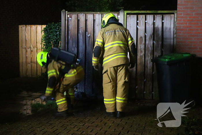 Politie onderzoekt mogelijke brandstichting na containerbrand