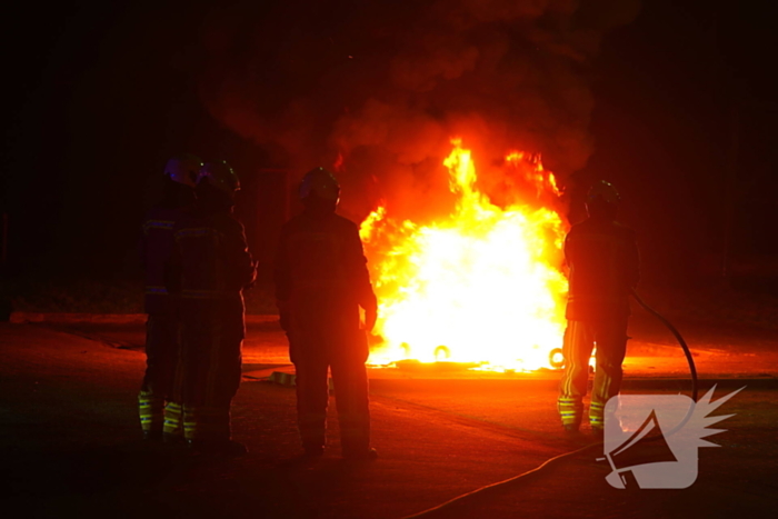 Opnieuw containers in brand gestoken