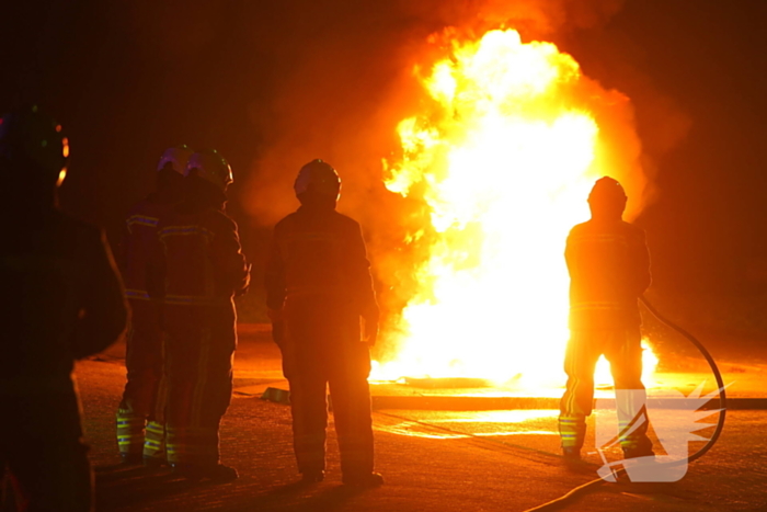 Opnieuw containers in brand gestoken