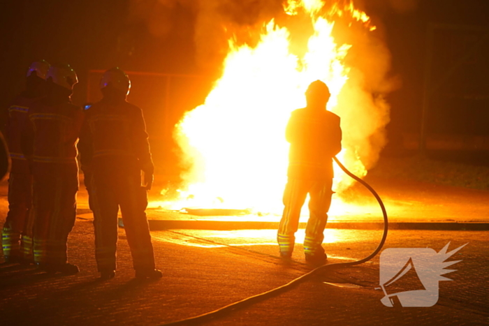 Opnieuw containers in brand gestoken