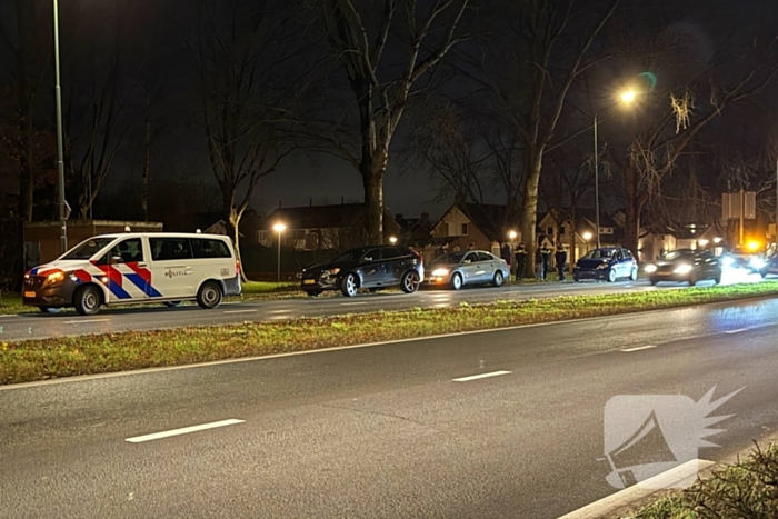 Politieagent betrokken bij kop-staartbotsing