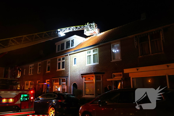 Brandweer druk met schoorsteenbrand