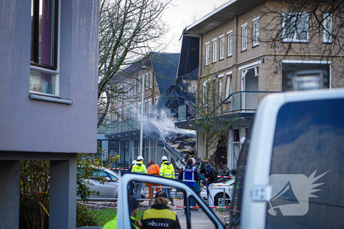 Dode en gewonden nadat deel van flat instort door explosie