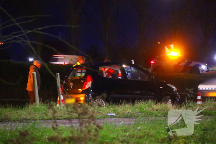 Auto's botsen op afrit snelweg