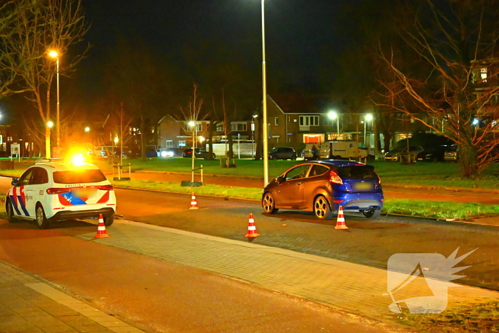 Fietser zwaargewond bij aanrijding met auto