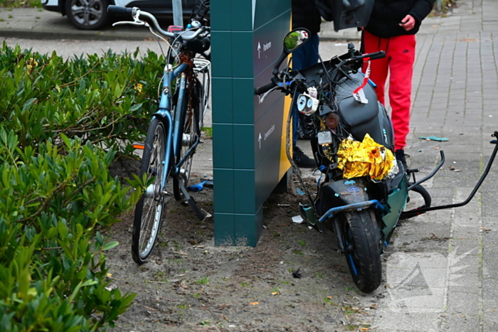 Gewonden bij ongeval tussen fietser en scooter