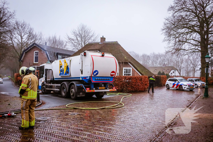 Brand in motor van vrachtwagen