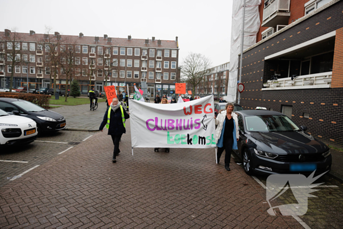 Kinderen vechten voor hun clubhuis met creatieve actie