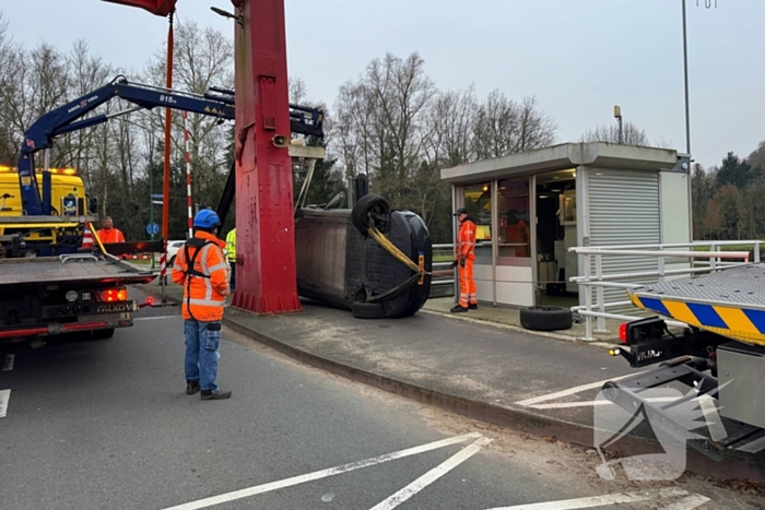 Paniekmanoeuvre leidt tot ongeval op ophaalbrug