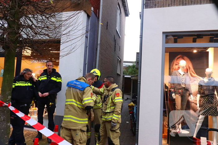 Drukke winkelstraat afgesloten wegens gaslucht