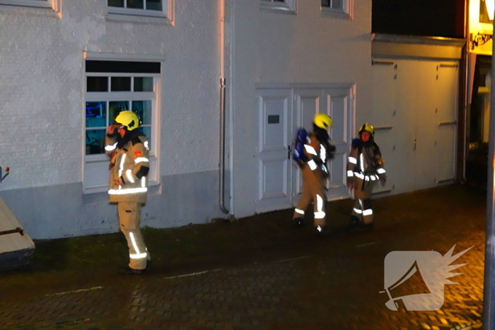 Brandweer doet onderzoek naar gaslucht